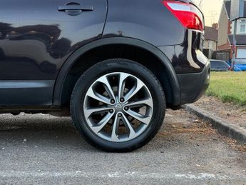 Nissan Qashqai 1.5 dCi Tekna 2WD Euro 4 5dr