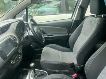 Toyota Yaris 1.5 VVT-h Icon E-CVT Euro 6 (s/s) 5dr