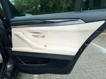 BMW 5 SERIES 3.0 528i SE Steptronic Euro 5 4dr