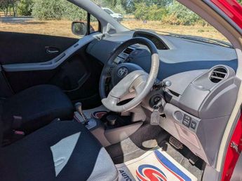 Toyota Yaris 1.33 Dual VVT-i TR MultiMode Euro 4 (s/s) 5dr