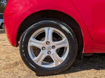 Toyota Yaris 1.33 Dual VVT-i TR MultiMode Euro 4 (s/s) 5dr