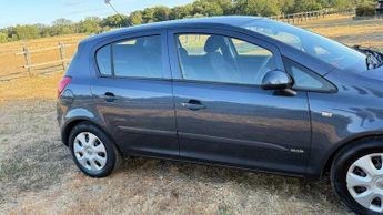 Vauxhall Corsa 1.4i 16v Club 5dr