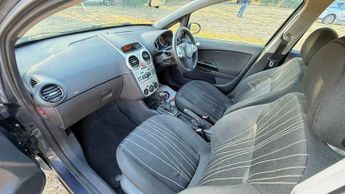 Vauxhall Corsa 1.4i 16v Club 5dr