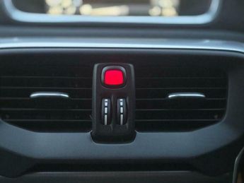 Volvo V40 1.6 T4 Lux Nav Powershift Euro 5 (s/s) 5dr