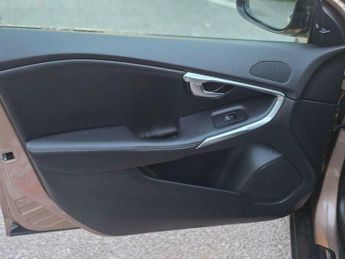 Volvo V40 1.6 T4 Lux Nav Powershift Euro 5 (s/s) 5dr