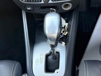 Renault Megane 2.0 16V Dynamique TomTom CVT Euro 5 5dr