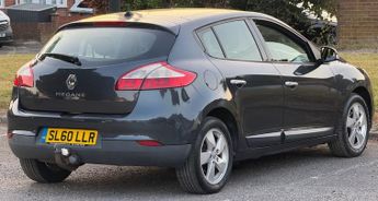 Renault Megane 2.0 16V Dynamique TomTom CVT Euro 5 5dr