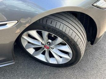 Jaguar XF 2.0d R-Sport Auto Euro 6 (s/s) 4dr