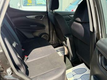 Nissan Qashqai 1.5 dCi Visia 2WD Euro 5 (s/s) 5dr