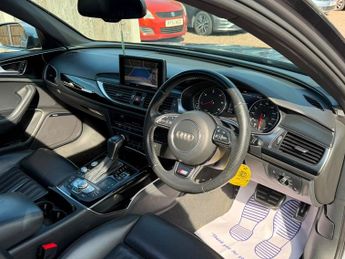 Audi A6 AVANT TDI QUATTRO S LINE BLACK EDITION