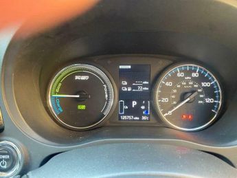 Mitsubishi Outlander 2.0 12kWh Juro CVT 4WD Euro 6 (s/s) 5dr