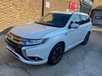 Mitsubishi Outlander 2.0 12kWh Juro CVT 4WD Euro 6 (s/s) 5dr