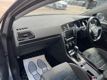 Volkswagen Golf 1.4 TSi BlueMotion Tech Match DSG 5dr