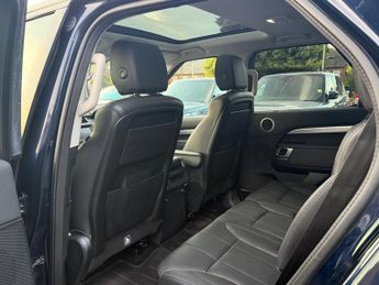 Land Rover Discovery 3.0 SD V6 Landmark Edition SUV 5dr Diesel Auto 4WD Euro 6 (s/s) 