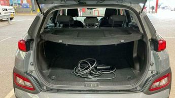 Hyundai KONA 64kWh Premium Auto 5dr (7kW Charger)