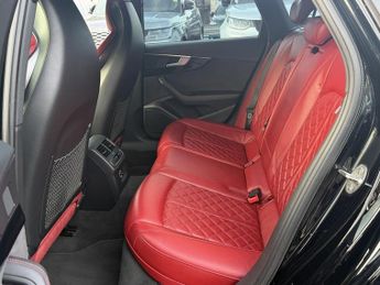 Audi S4 Avant 3.0 TFSI V6 Estate 5dr Petrol Tiptronic quattro Euro 6 (s/s) (35