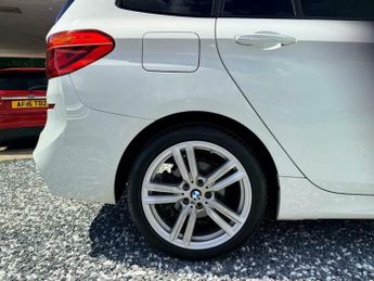 BMW 2 SERIES 1.5 218i M Sport Auto Euro 6 (s/s) 5dr
