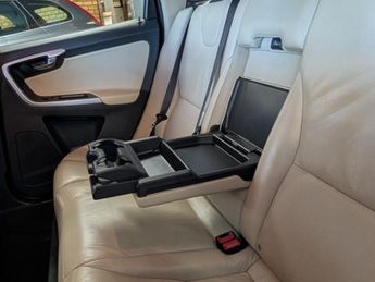 Volvo XC60 D5 SE LUX AWD