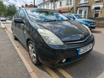 Toyota Prius 1.5 T Spirit CVT 5dr
