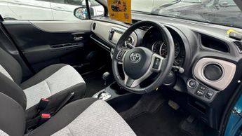 Toyota Yaris 1.33 Dual VVT-i T Spirit Hatchback 5dr Petrol Multidrive S Euro 