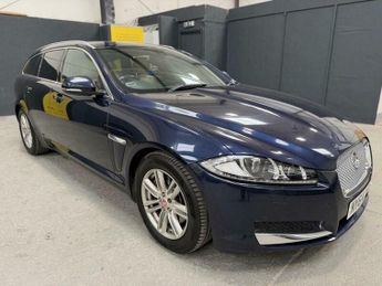 Jaguar XF 2.2d Luxury Sportbrake Auto Euro 5 (s/s) 5dr