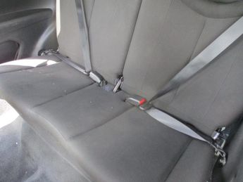 Toyota AYGO VVT-I X-CITE 3