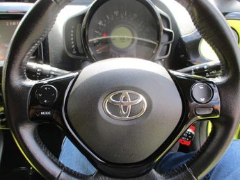 Toyota AYGO VVT-I X-CITE 3