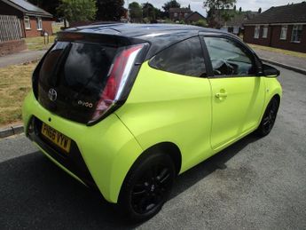 Toyota AYGO VVT-I X-CITE 3