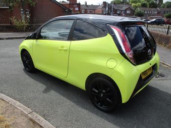 Toyota AYGO VVT-I X-CITE 3