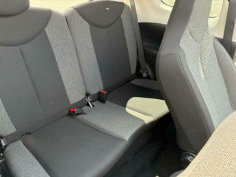 Citroen C1 PURETECH AIRSCAPE FLAIR