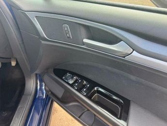 Ford Mondeo 2.0 TDCi Zetec Edition Euro 6 (s/s) 5dr