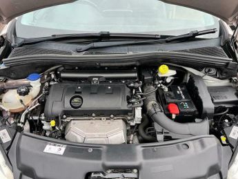 Peugeot 208 1.4 VTi Allure Euro 5 3dr