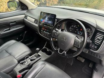 Mitsubishi Outlander 2.2 DI-D GX3 Auto 4WD Euro 6 5dr