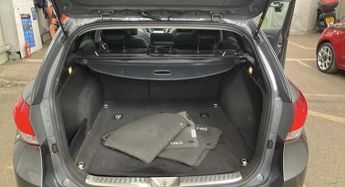 Hyundai I40 1.7 CRDi Premium Estate 5dr Diesel Auto Euro 5 (136 ps)