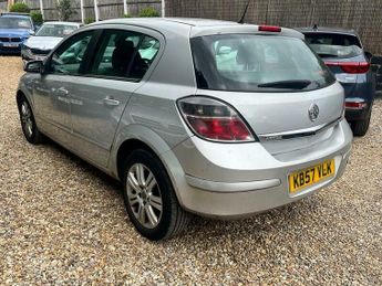 Vauxhall Astra 1.6i 16v Design 5dr