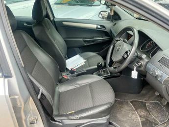 Vauxhall Astra 1.6i 16v Design 5dr