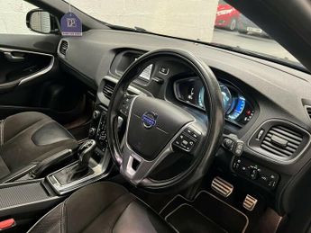 Volvo V40 D2 R-DESIGN