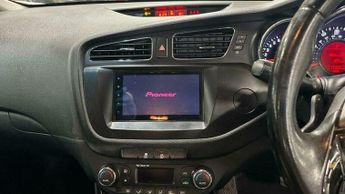Kia Ceed 1.6 GDi 3 DCT Euro 5 5dr