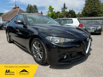 Alfa Romeo Giulia 2.2 TD Super Auto Euro 6 (s/s) 4dr