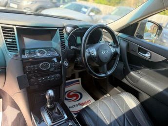Infiniti QX70 3.0d V6 GT Auto 4WD Euro 5 5dr