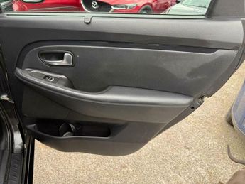 Kia Carens 1.7 CRDi 3 DCT Euro 6 (s/s) 5dr