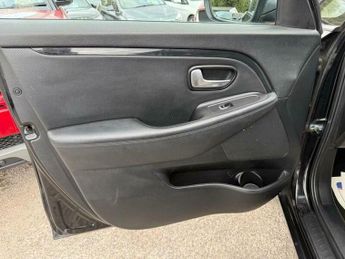 Kia Carens 1.7 CRDi 3 DCT Euro 6 (s/s) 5dr