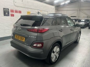 Hyundai KONA PREMIUM