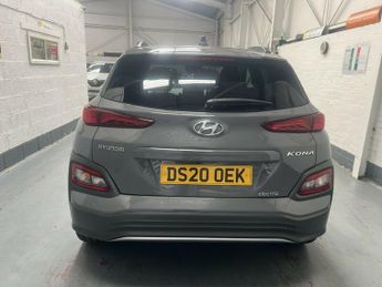Hyundai KONA PREMIUM