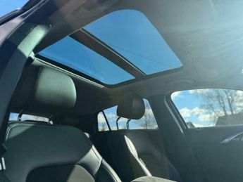 Infiniti Q30 1.5d Business Executive DCT Euro 6 (s/s) 5dr