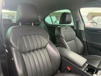 Skoda Superb 2.0 TDI Laurin & Klement DSG Euro 6 (s/s) 5dr