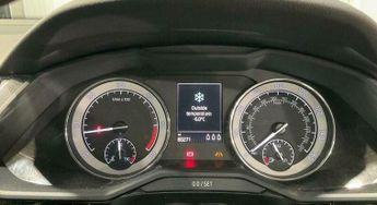 Skoda Superb 2.0 TDI Laurin & Klement DSG Euro 6 (s/s) 5dr