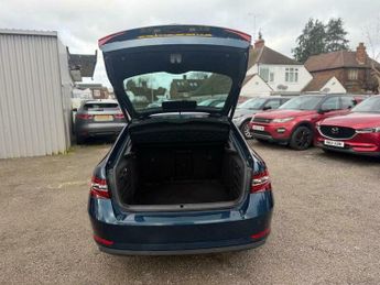 Skoda Superb 2.0 TDI Laurin & Klement DSG Euro 6 (s/s) 5dr