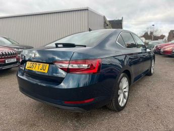 Skoda Superb 2.0 TDI Laurin & Klement DSG Euro 6 (s/s) 5dr