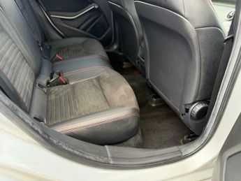 Mercedes-Benz A Class 2.1 A220 CDI AMG Sport 7G-DCT Euro 6 (s/s) 5dr